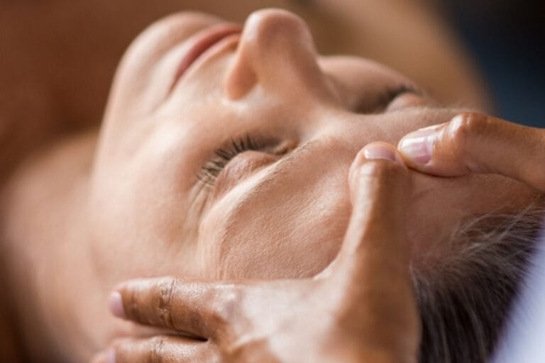 Huoneistomajoitus Unelman 1. kerroksessa toimii ammattihierojan vastaanotto.