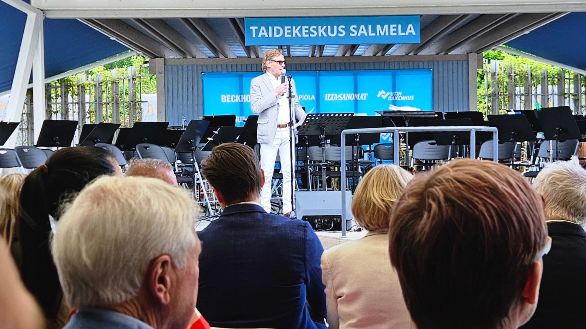 Taidekeskus Salmelan vieraille